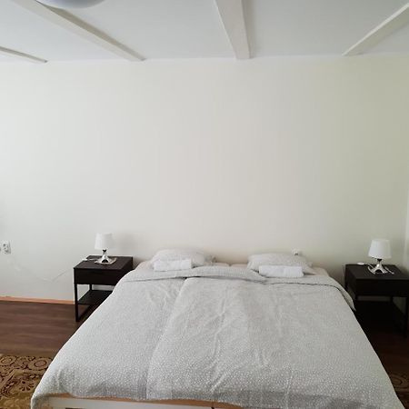 Coffeecamp-Kovilj Hotel ภายนอก รูปภาพ